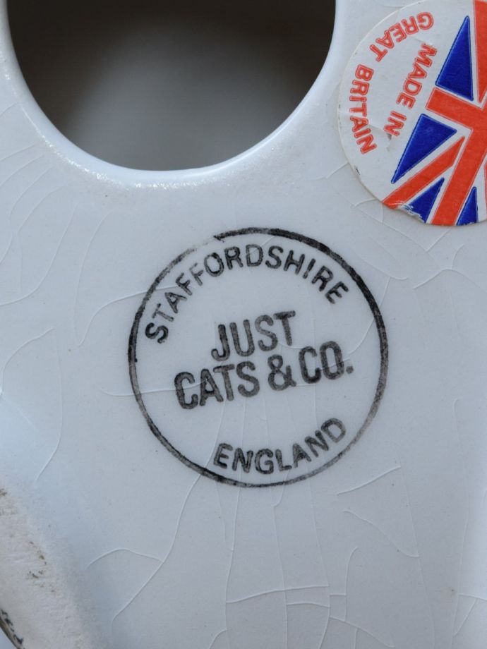 Just Cats & Coのバックスタンプ