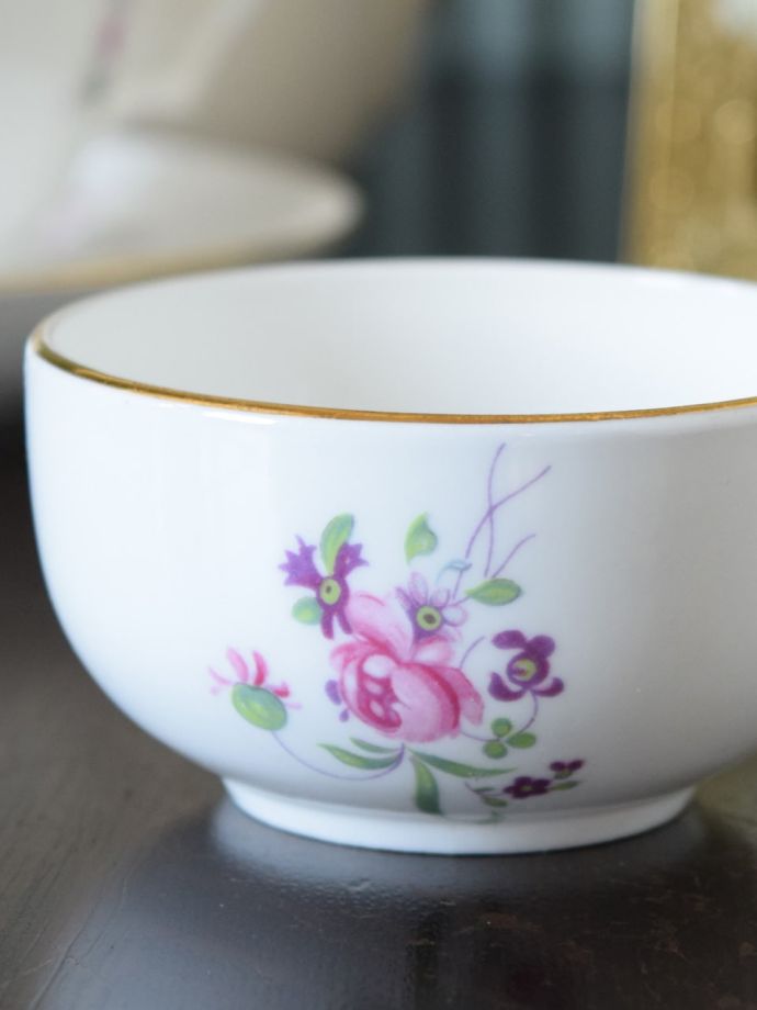 クラウンスタッフォードシャーのシュガーボウル