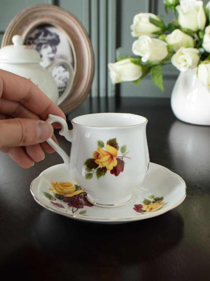 イギリスのカップ＆ソーサー