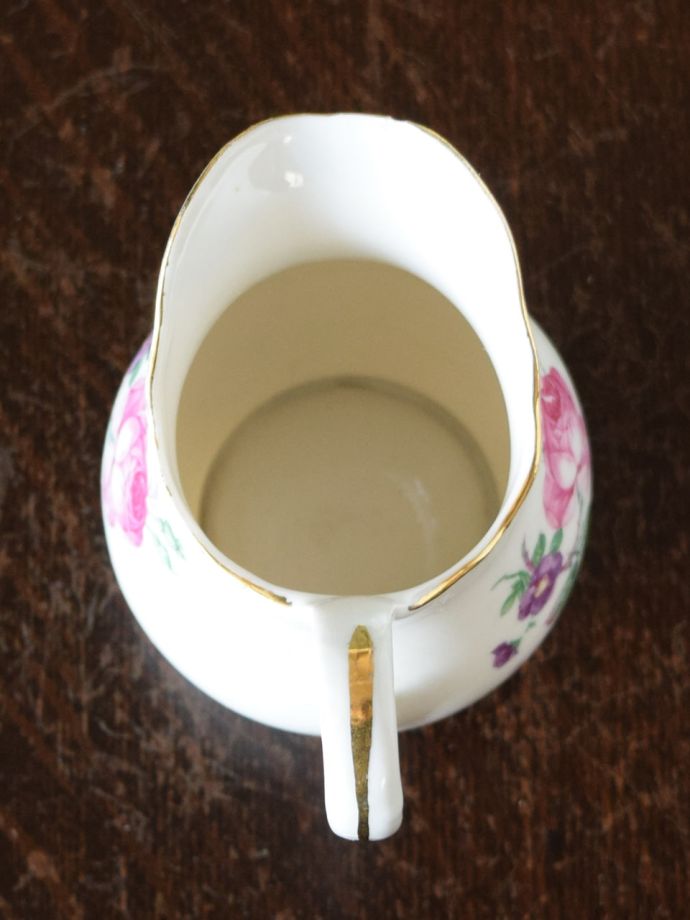 英国アンティークのおしゃれな食器