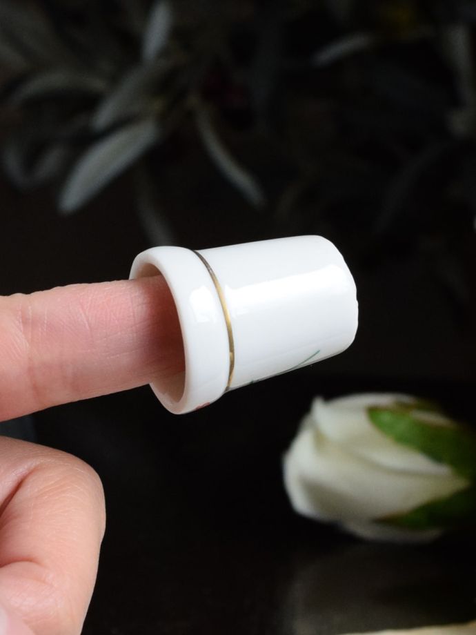 英国アンティークのおしゃれなシンブル