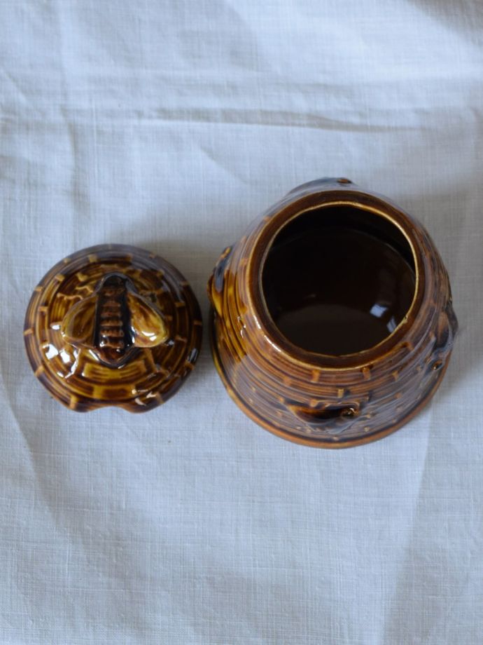 英国アンティークのおしゃれな食器