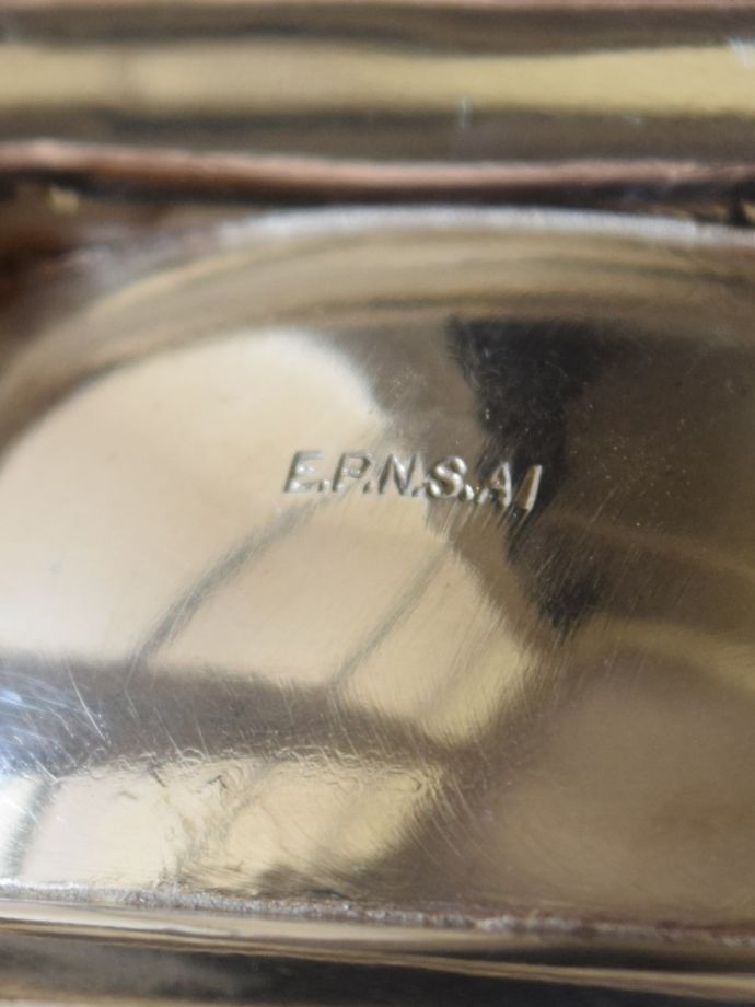 アンティークのシルバープレート