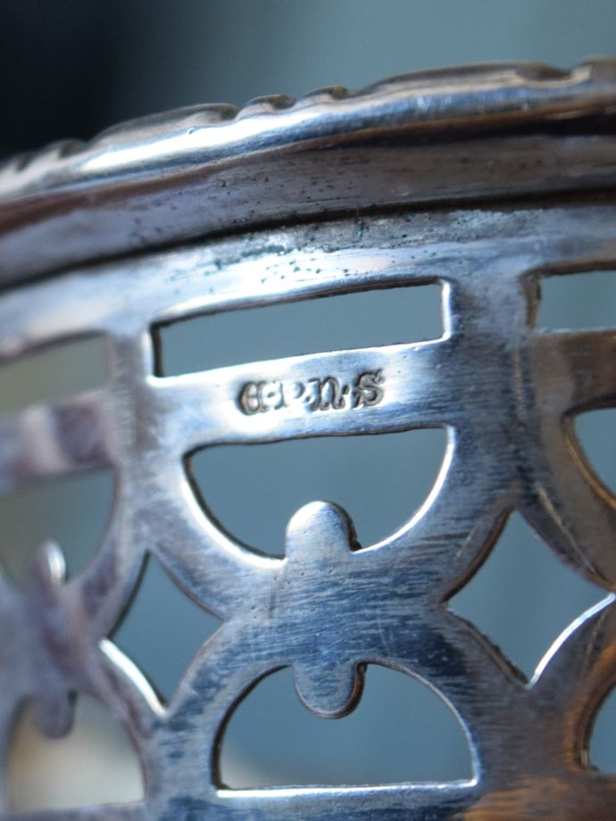 アンティークのシルバープレート