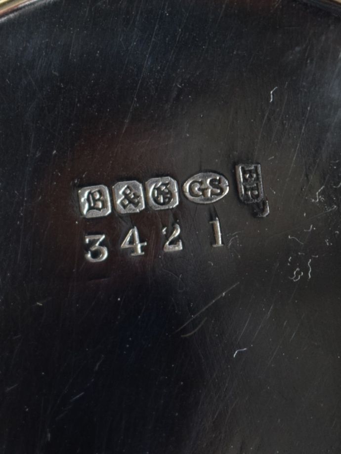 アンティークのシルバープレート