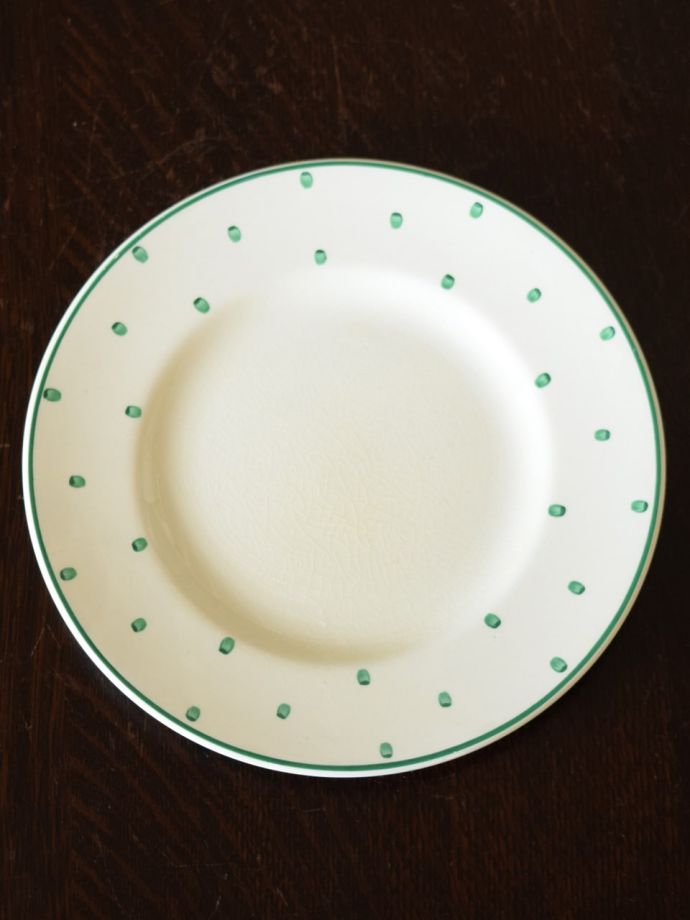 英国アンティークのおしゃれな食器