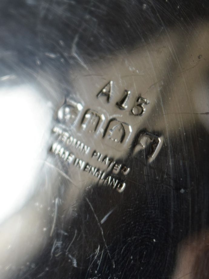 アンティークのシルバープレート