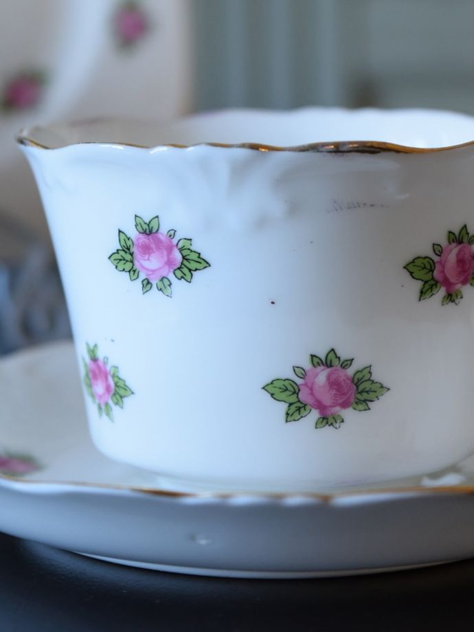 COLLINGWOODのカップ＆ソーサー