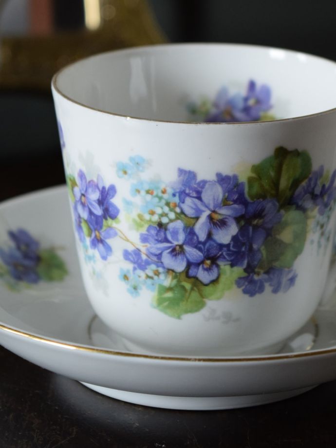 アンティークのカップ&ソーサー