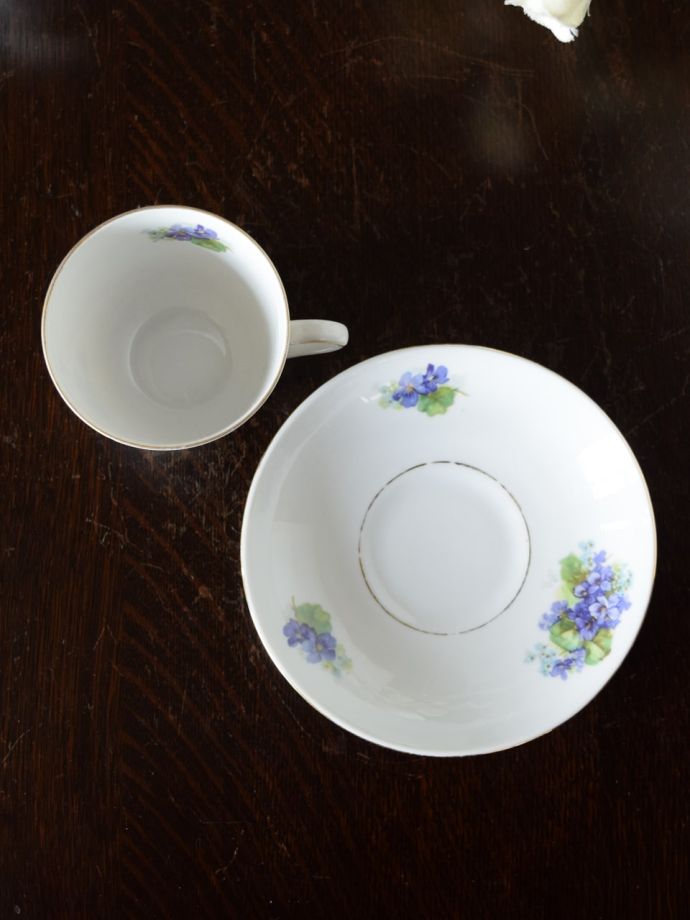 アンティークのおしゃれな食器