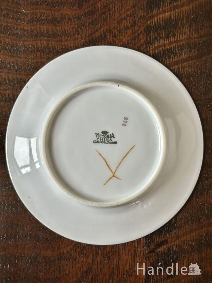 プレートの後ろ