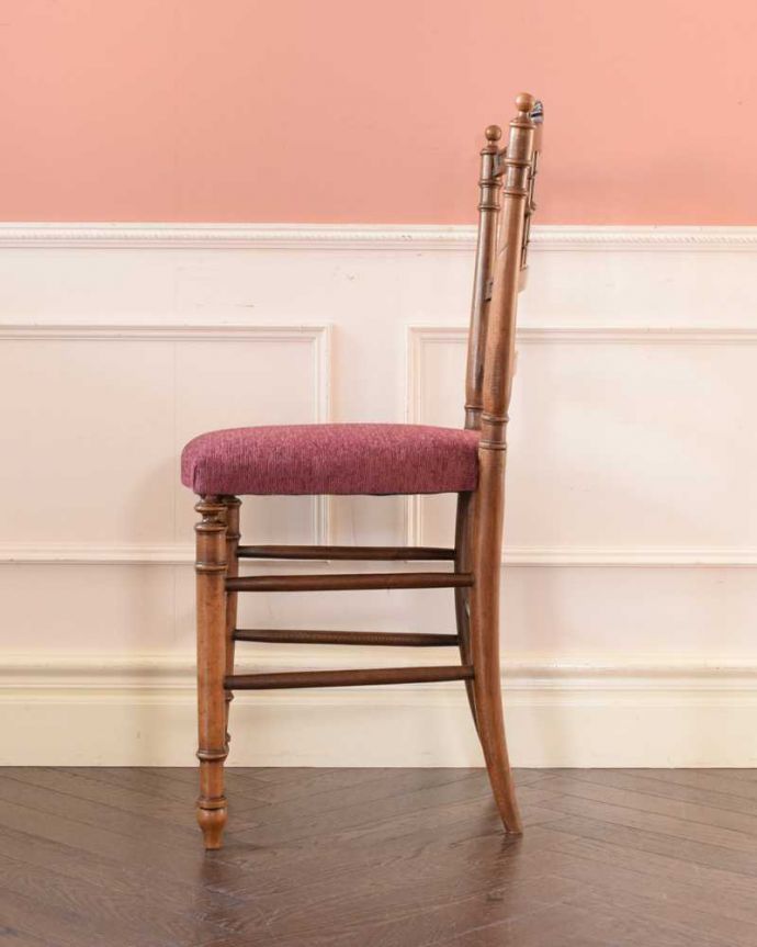 ナポレオンチェアの側面