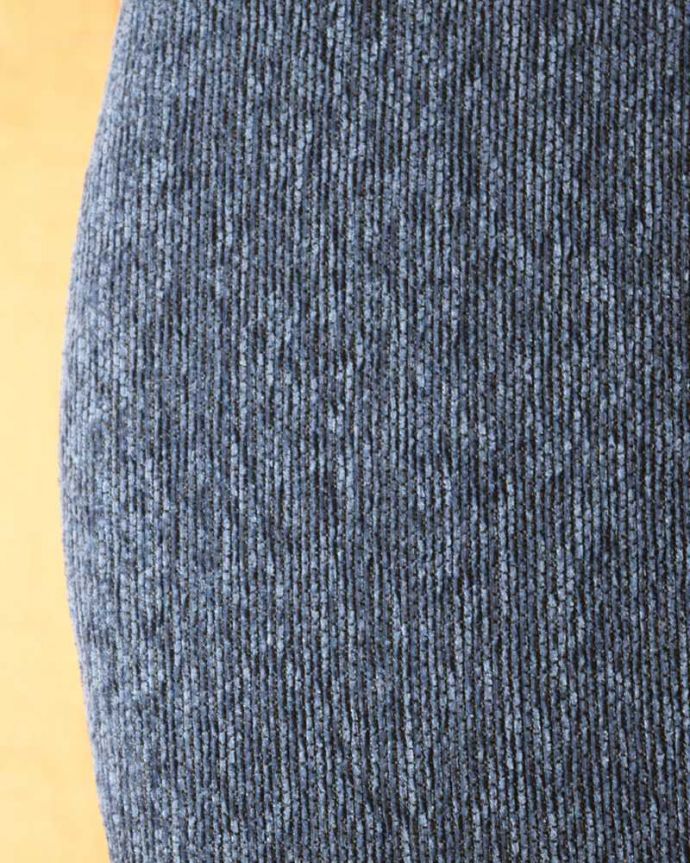 サロンチェア アンティーク チェア フランスらしいナポレオン3世のアンティークチェア(ナポレオンチェア)。生地のセレクトにもこだわりました優雅なアンティークチェアの雰囲気をそのままに、一番似合う貼り座をじっくり選びました。(m-634-c)