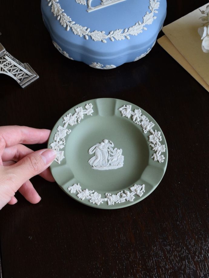 ウェッジウッドの灰皿