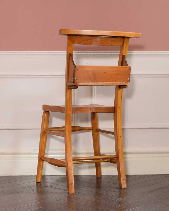 教会で使われていたアンティーク椅子、聖書BOX付きのチャーチチェア(m