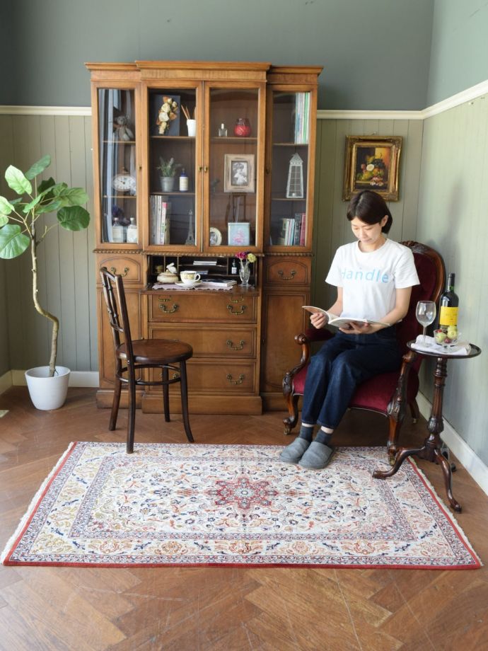 ビンテージのおしゃれな絨毯