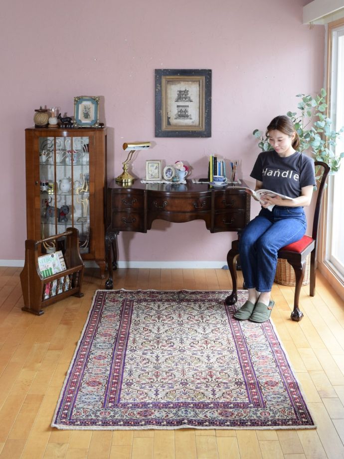 ビンテージのおしゃれな絨毯