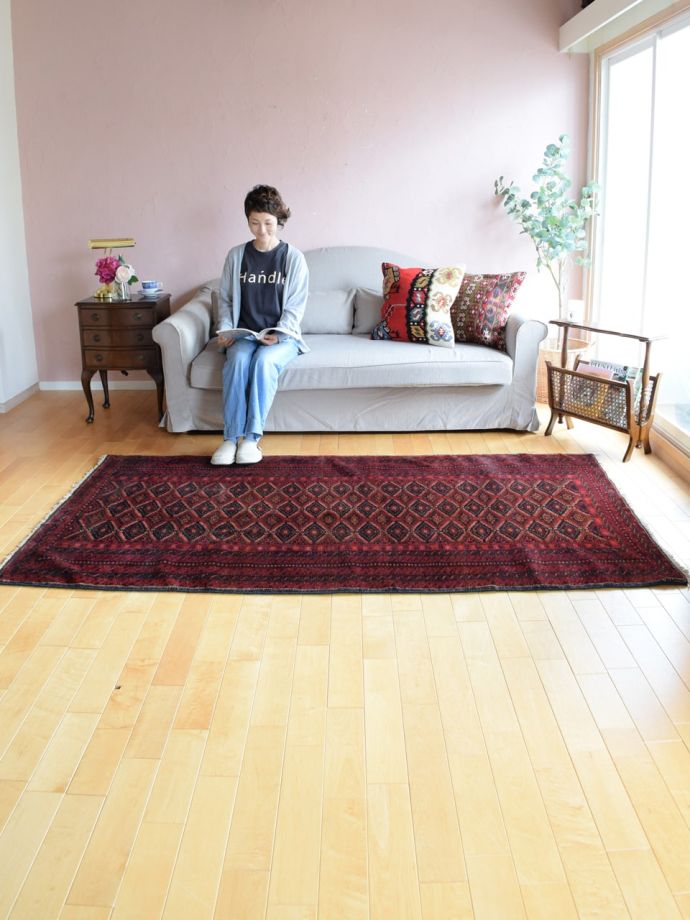 ビンテージのおしゃれな絨毯