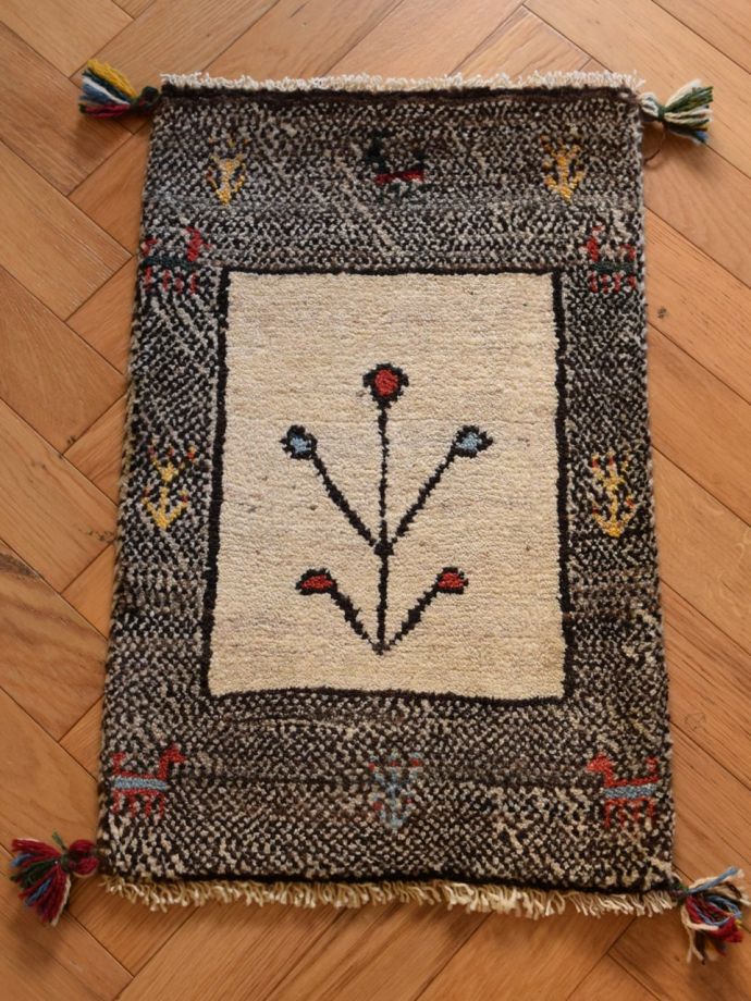 玄関マットにピッタリのサイズ