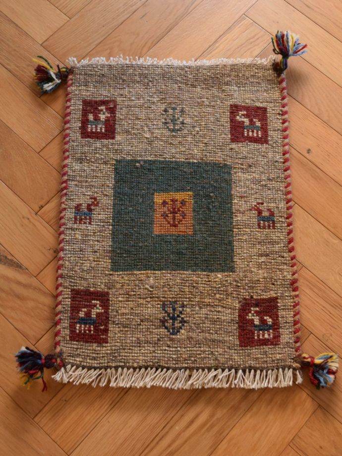 ギャッベの裏面