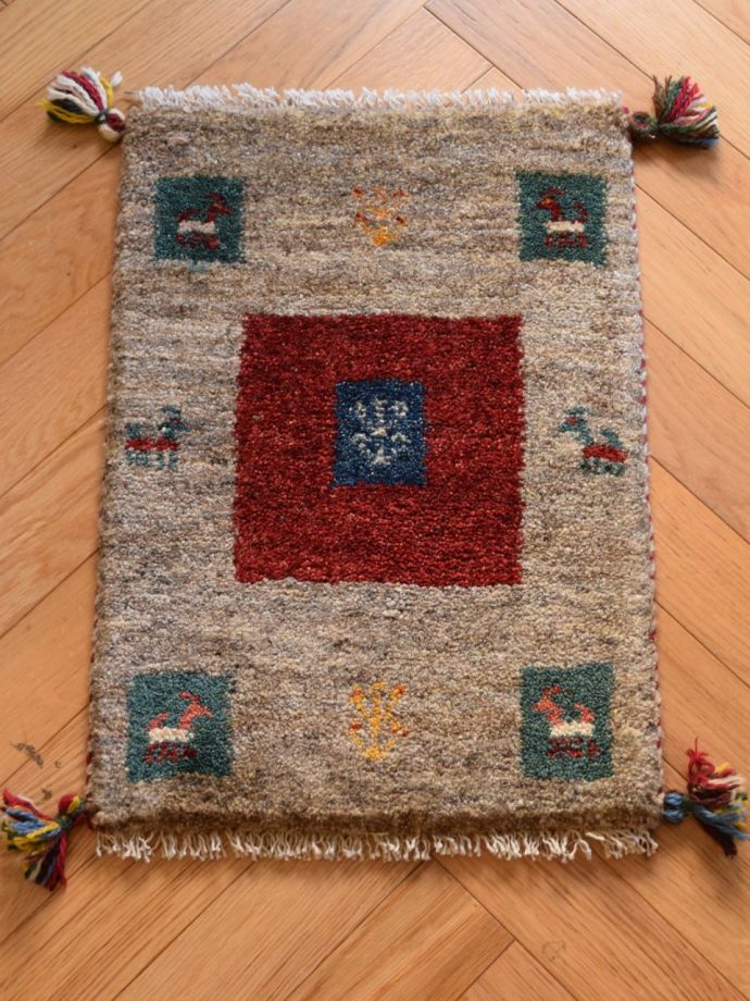 玄関マットにピッタリのサイズ