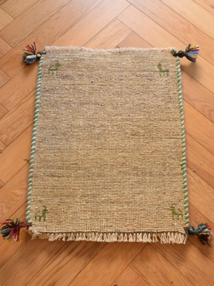 ギャッベの裏面