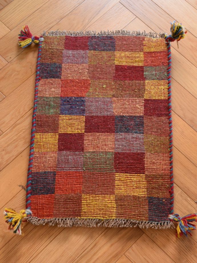 ギャッベの裏面