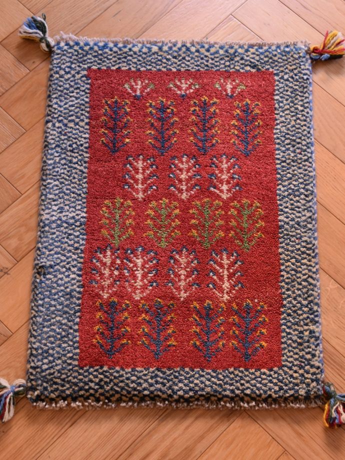 玄関マットにピッタリのサイズ