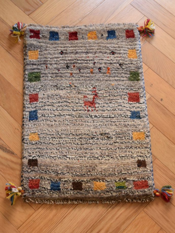 玄関マットにピッタリのサイズ