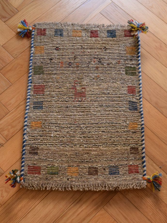 ギャッベの裏面