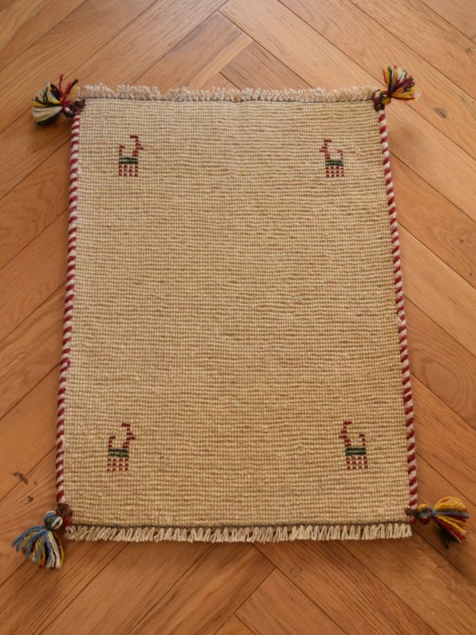 ギャッベの裏面