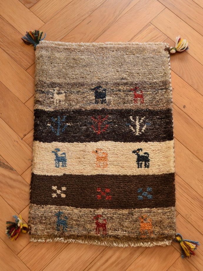 玄関マットにピッタリのサイズ