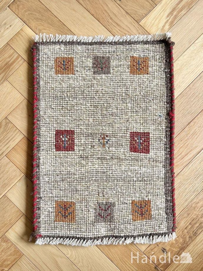 ギャッベの裏面