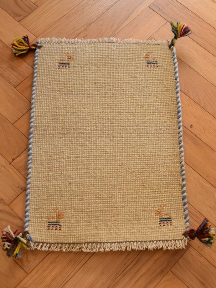 ギャッベの裏面