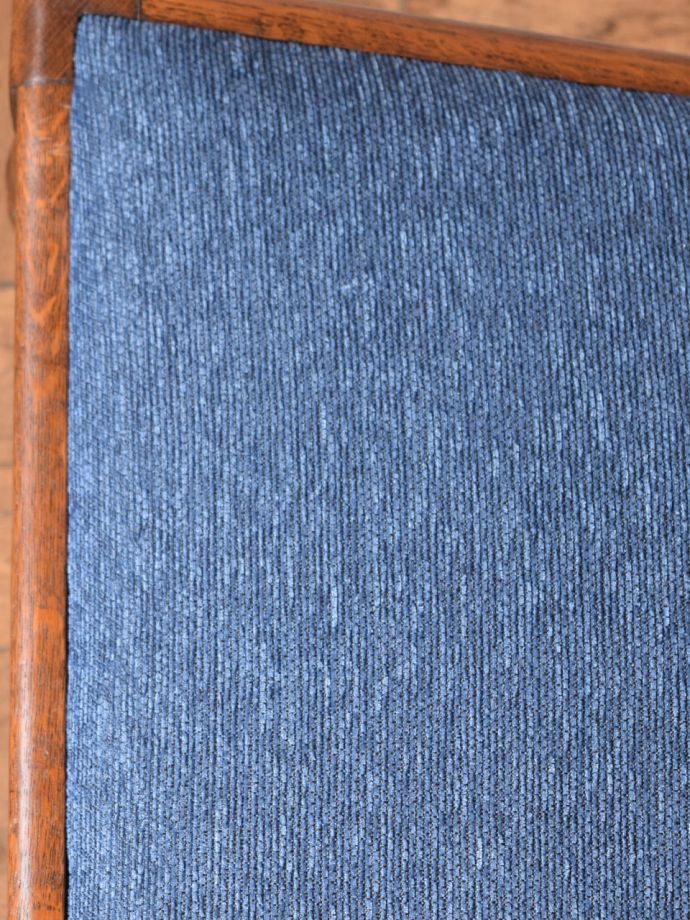 アンティークチェアの座面の生地