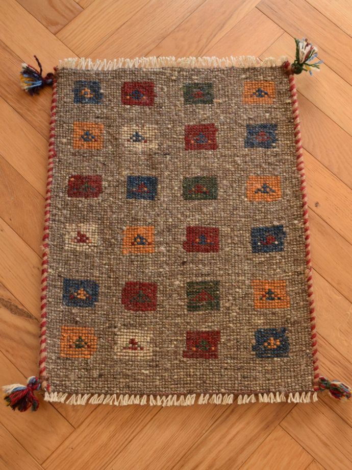 ギャッベの裏面