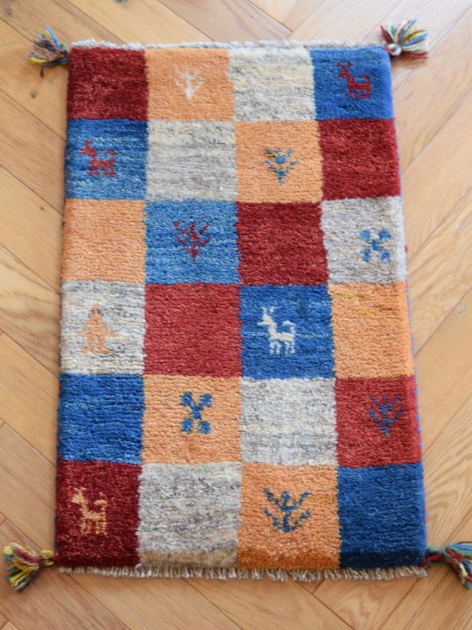 玄関マットにピッタリのサイズ