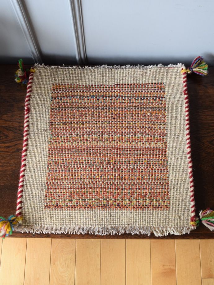 ギャッベの裏面