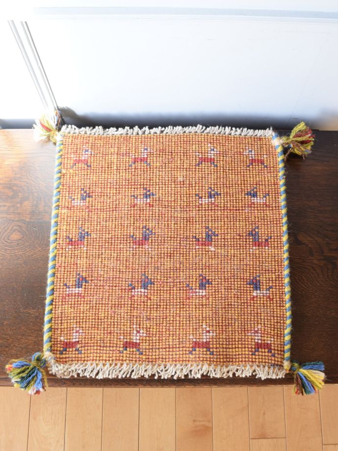 ギャッベの裏面