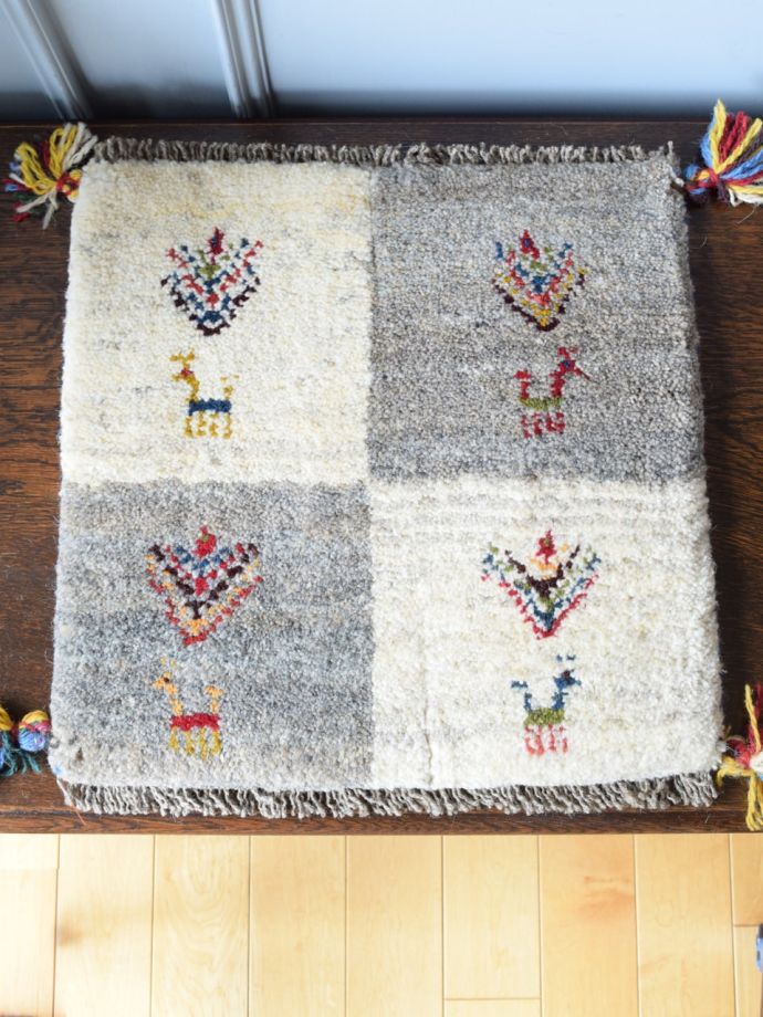 座布団サイズのギャッベ