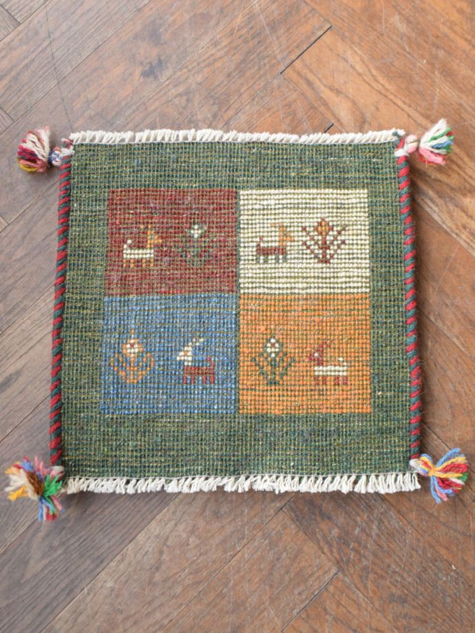 ギャッベの裏面