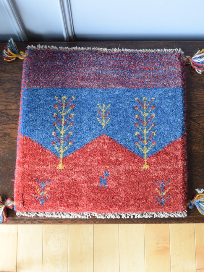 座布団サイズのギャッベ