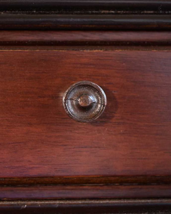 アンティークのテーブル アンティーク家具 珍しい!八角形の天板のイギリスで見つけたアンティークドラムテーブル(革張り)。開ける度にワクワクこんな所もアンティークらしさ。(m-649-f)