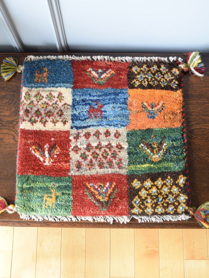 座布団サイズのギャッベ