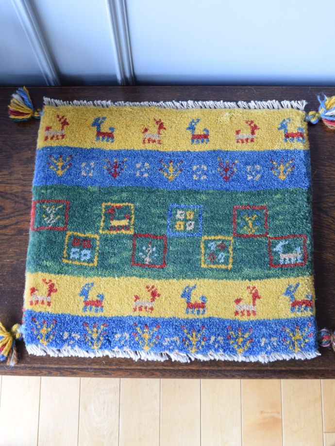 座布団サイズのギャッベ