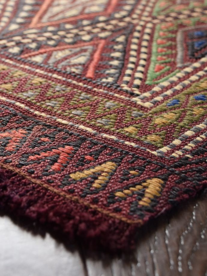 ヴィンテージのキリム