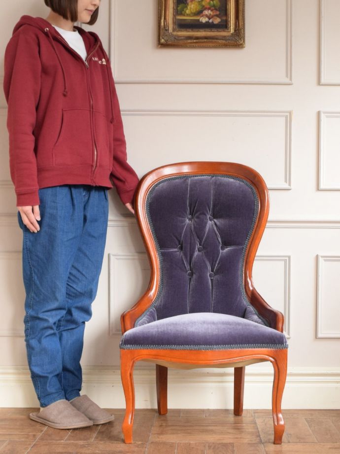 英国アンティークのパーソナルチェア