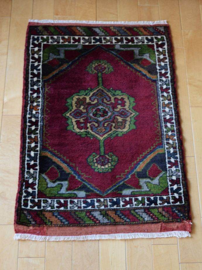 おしゃれなビンテージ絨毯