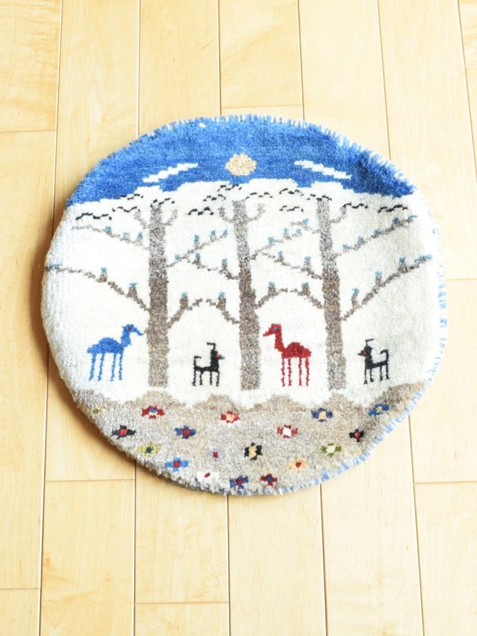 丸い形のギャッベ