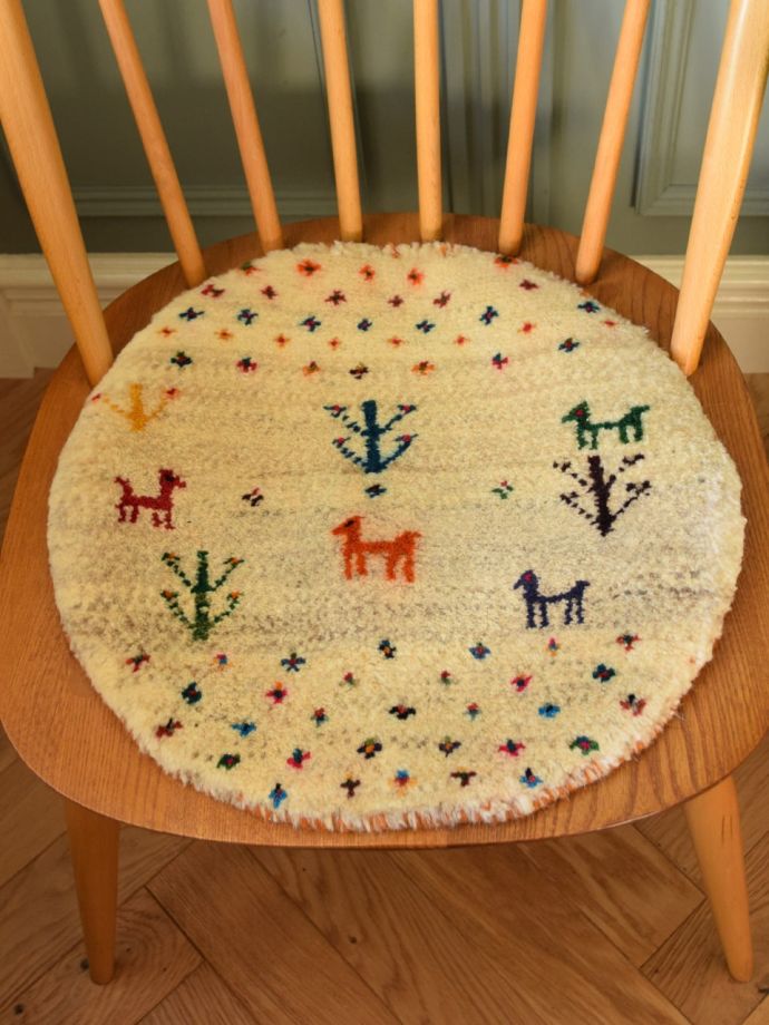 丸い形のギャッベ